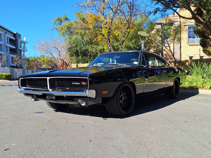 Creative Rides Winter Auction Ignites on July 12: A Showcase of Global and Local Collectible Legends